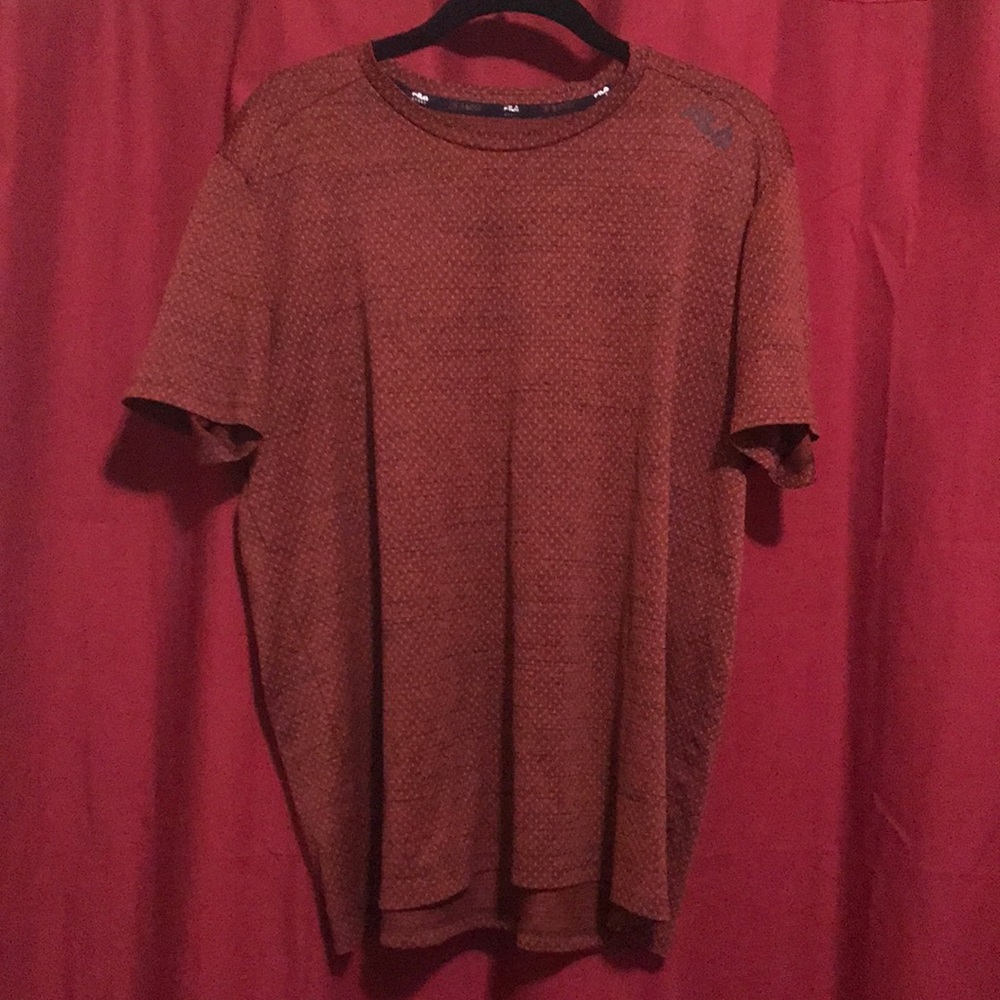 Mens FILA Large Red/Burgundy shirt